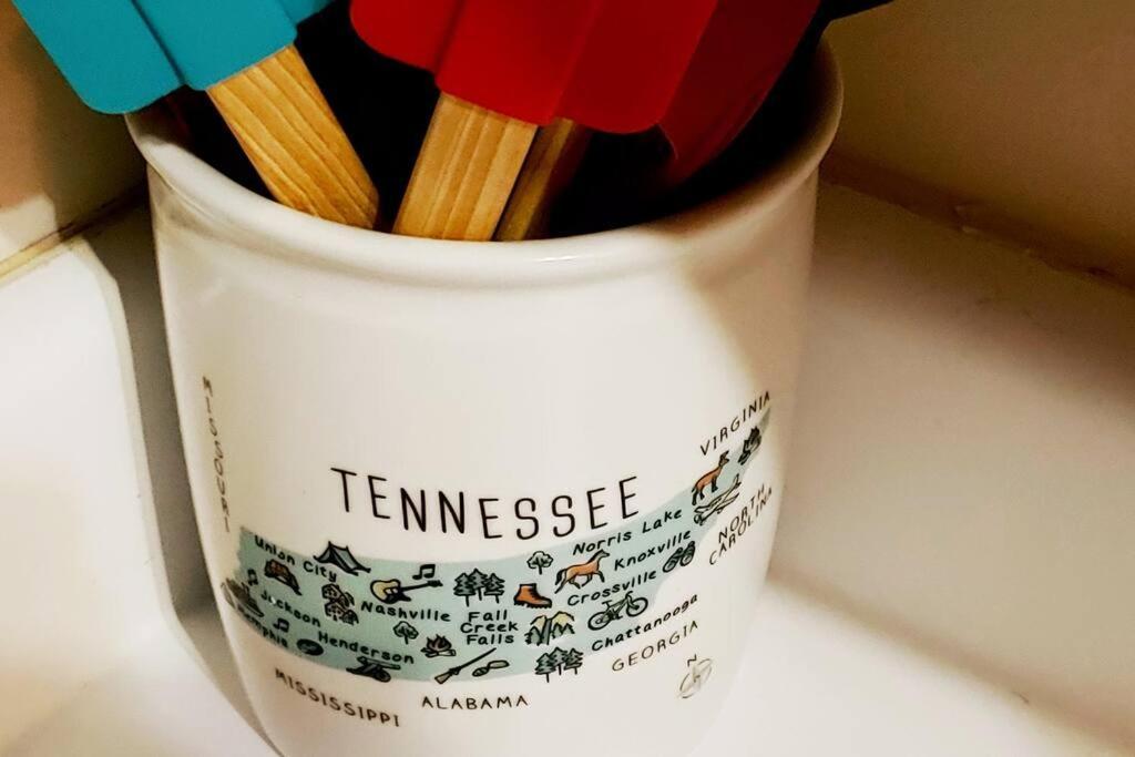 Four Private Suites - Hot Tub - Arcade - Fast Wi-Fi - One Minute To Parkway Fun Pigeon Forge Εξωτερικό φωτογραφία