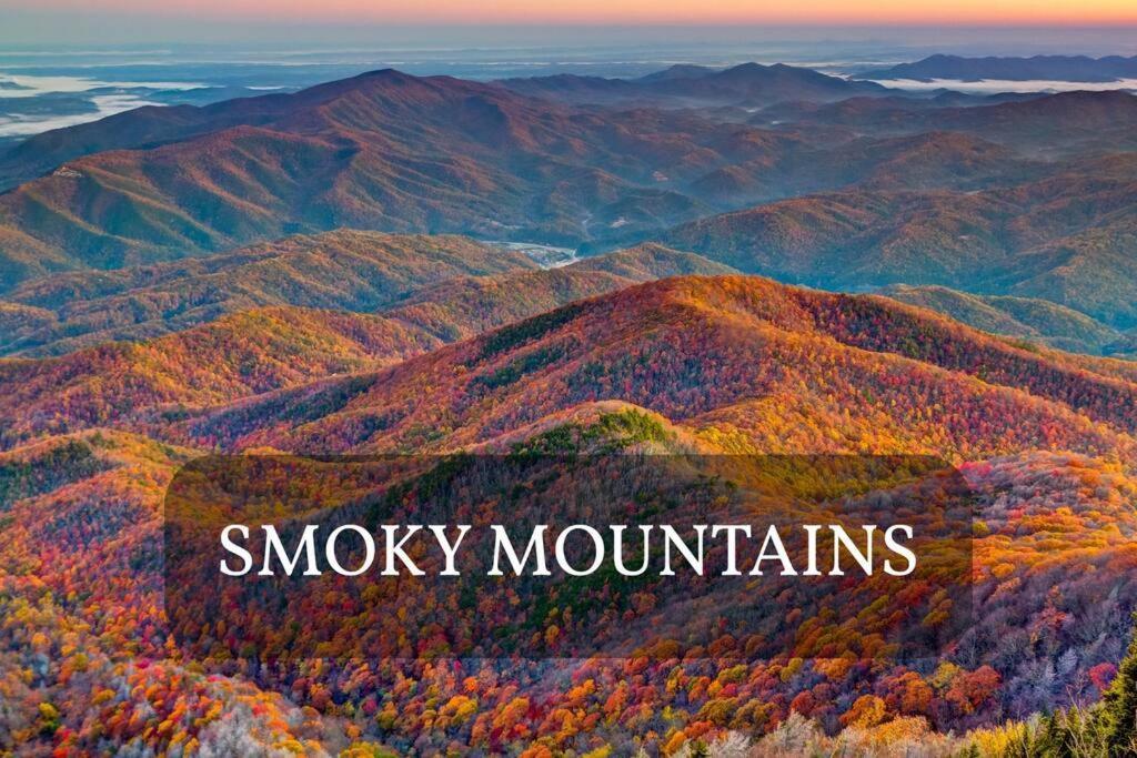 Four Private Suites - Hot Tub - Arcade - Fast Wi-Fi - One Minute To Parkway Fun Pigeon Forge Εξωτερικό φωτογραφία
